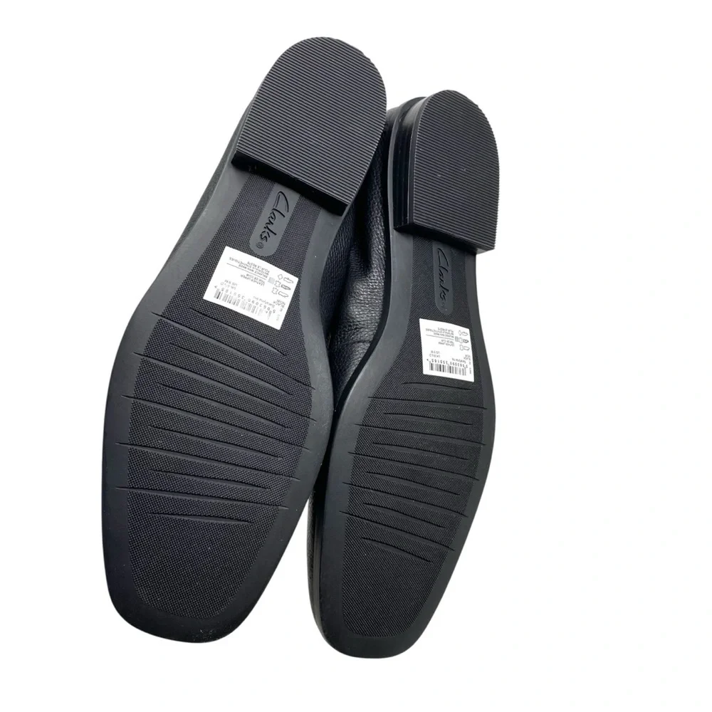 Clarks Sarafyna Iris Black Leather Chain Loafer Comfort Contour Cushion
